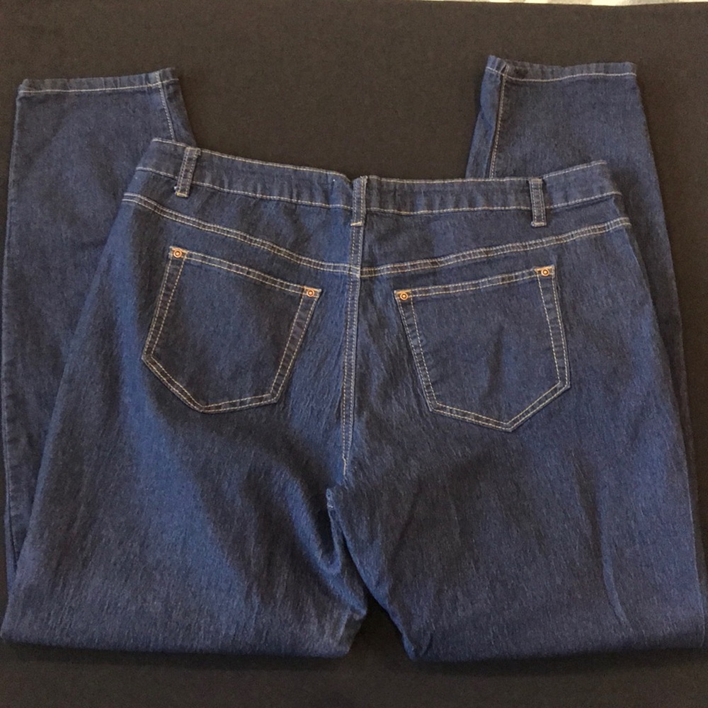 Skinny Jeans - Picture 2 of 2